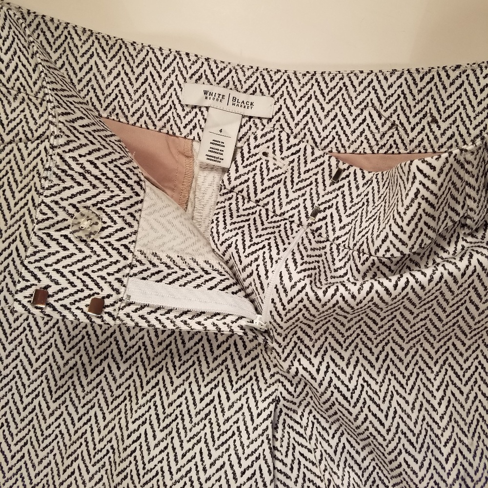 White / Black Dressy Flat Front Shorts 1i